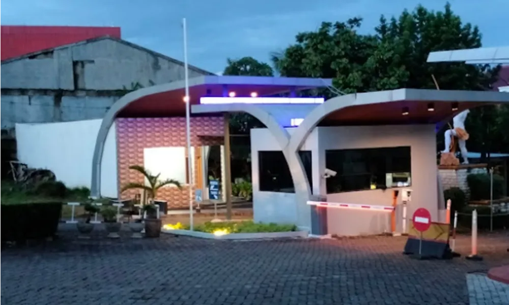 Gerbang utama one gate system Taman Bougenville Estate